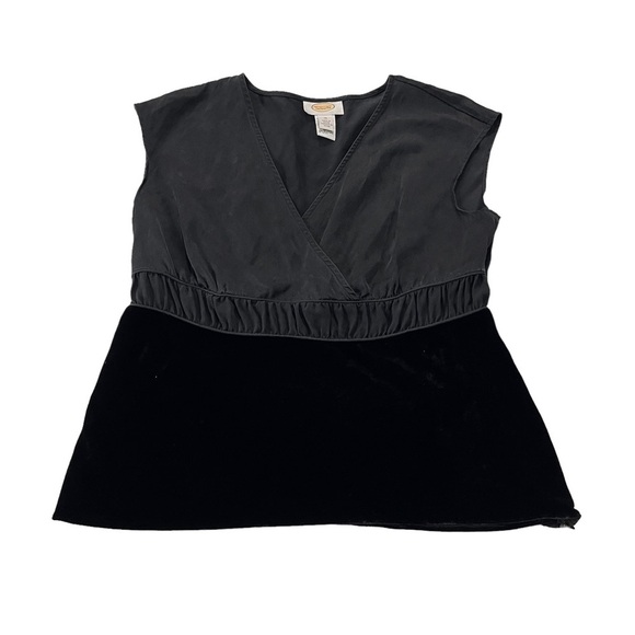 Talbots Womens Black Silk & Rayon Faux Wrap Sleeveless V-Neck Blouse Size 10 Lux - Picture 14 of 14